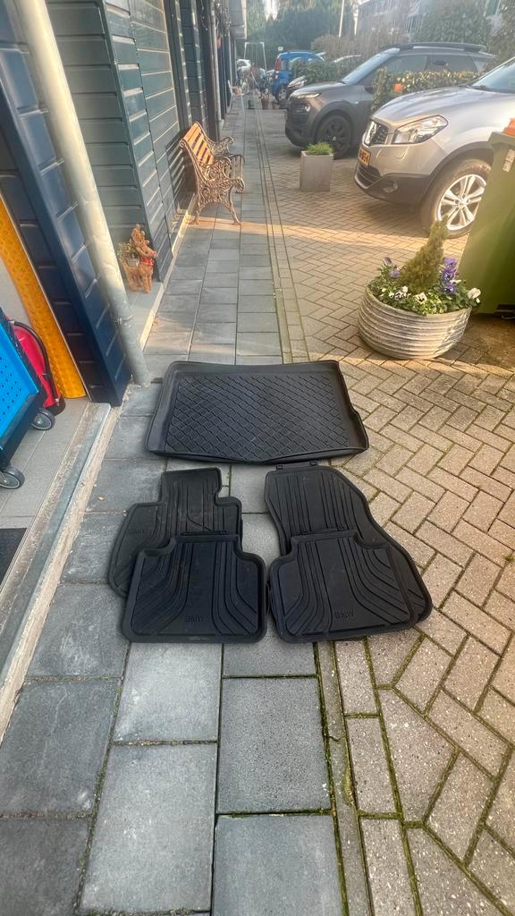 BMW 225XE Rubbermatten Set 2018 - Compleet, Auto-onderdelen, Interieur en Bekleding, BMW, Gebruikt, Ophalen of Verzenden