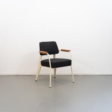 1 Vitra Prouve Direction stoel Beige Zwart beschikbaar voor biedingen