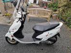 Scooter Peugeot V-clic wit, Fietsen en Brommers, Ophalen, Gebruikt, Benzine, Peugeot