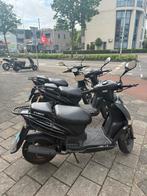 Te koop aangeboden: 3 x Kymco Agility, Fietsen en Brommers, Scooters | Kymco, Ophalen, Gebruikt, Agility