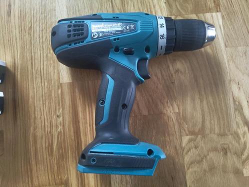 Makita  18 V Boor-/schroefmachine Df457D met 2 accu's, Doe-het-zelf en Verbouw, Gereedschap | Boormachines, Zo goed als nieuw