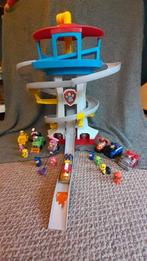 paw patrol toren, voertuigen en figuren, Kinderen en Baby's, Speelgoed | Actiefiguren, Ophalen, Gebruikt