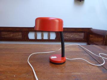 vintage bureaulamp beschikbaar voor biedingen