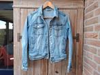 Dames spijkerjas regular Zara maat XS, Kleding | Dames, Jassen | Zomer, Ophalen of Verzenden, Zo goed als nieuw, Maat 34 (XS) of kleiner