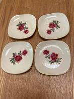 Vintage Brocante petit-four bordjes set van 4, Antiek en Kunst, Curiosa en Brocante, Ophalen of Verzenden