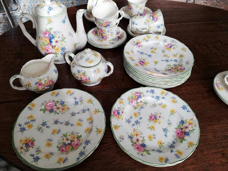 Midwinter Burslem, 8 pers theeservies en 12 bordjes, Antiek en Kunst, Antiek | Servies los, Ophalen