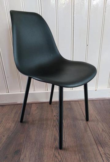 Stoeltje kind/kuipstoeltje, zwart beschikbaar voor biedingen