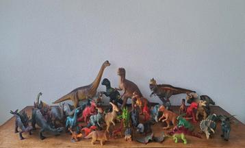Set dinosauriërs dino's in nieuwe speelgoedzak  beschikbaar voor biedingen