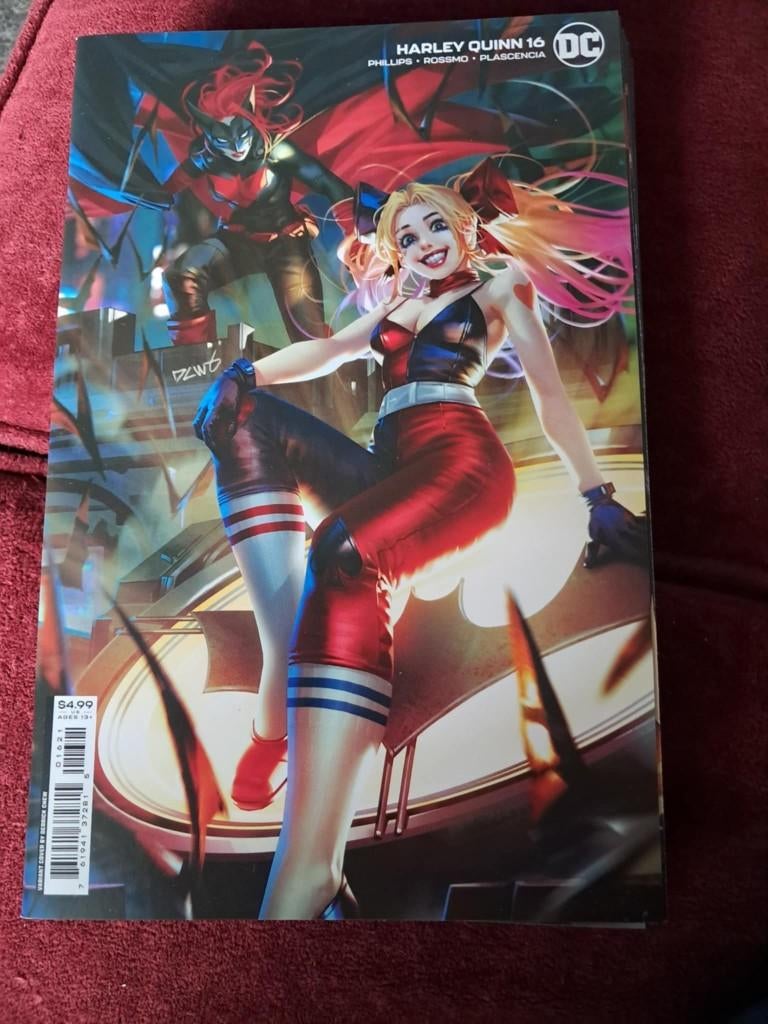 Harley quinn (2021), Ophalen, Amerika, Nieuw, Meerdere comics