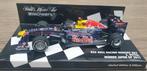 Minichamps Seb Vettel 1:43 winner Japan 2011 Red Bull RB7, Nieuw, Ophalen of Verzenden, MiniChamps, Auto