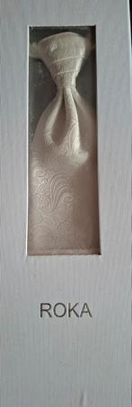 Ivoorkleurige stropdas met pochet voor bij trouwpak, Ophalen of Verzenden, Zo goed als nieuw, Overige kleuren, Trouwpak