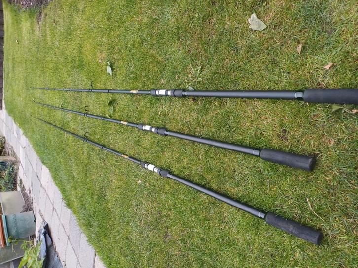 Black pyton karperhegels, Watersport en Boten, Hengelsport | Karpervissen, Gebruikt, Werphengel, Ophalen