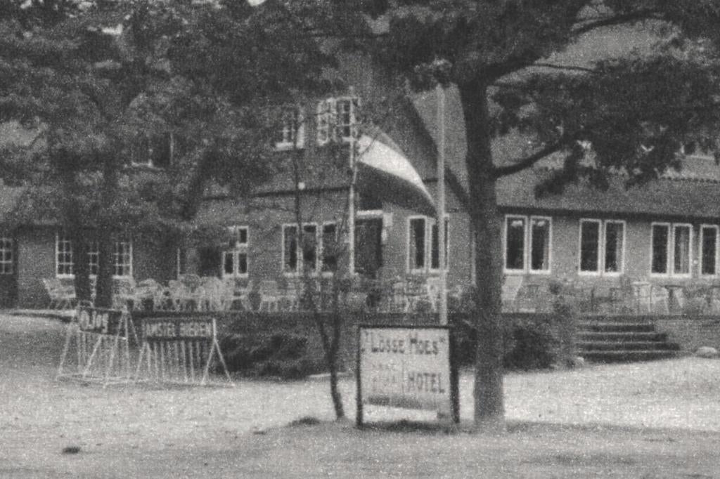 965398 Holten Ov 1955 Hotel t Lösse Hoes autobus Gelopen met, Ophalen of Verzenden, 1940 tot 1960, Gelopen, Overijssel