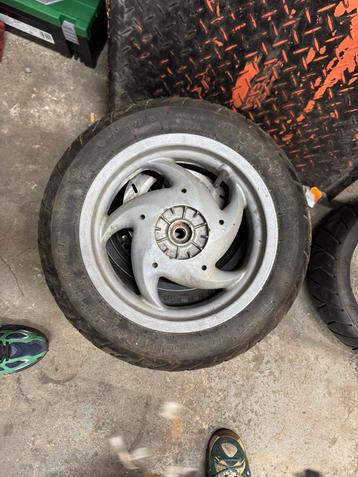 Runner 125/180 velgen set SD FXR beschikbaar voor biedingen