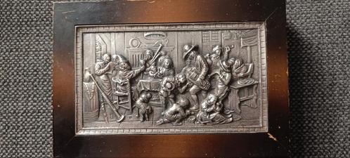 Houten doosje, kistjemet zwaar verzilverde plaat in deksel., Antiek en Kunst, Antiek | Overige Antiek, Ophalen of Verzenden
