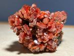 Prachtige Vanadiniet Kristallen 2, Verzamelen, Mineralen en Fossielen, Ophalen of Verzenden, Mineraal