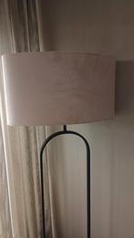 Beige velvet lampenkap, Huis en Inrichting, Lampen | Lampenkappen, Beige, Ophalen of Verzenden, Zo goed als nieuw, 50 cm of meer