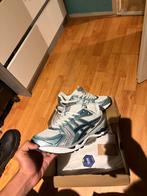 Asics Kayano 14 Fjord Grey - Maat 44 (valt als 41.5/42), Ophalen, Blauw, Asics, Sneakers of Gympen
