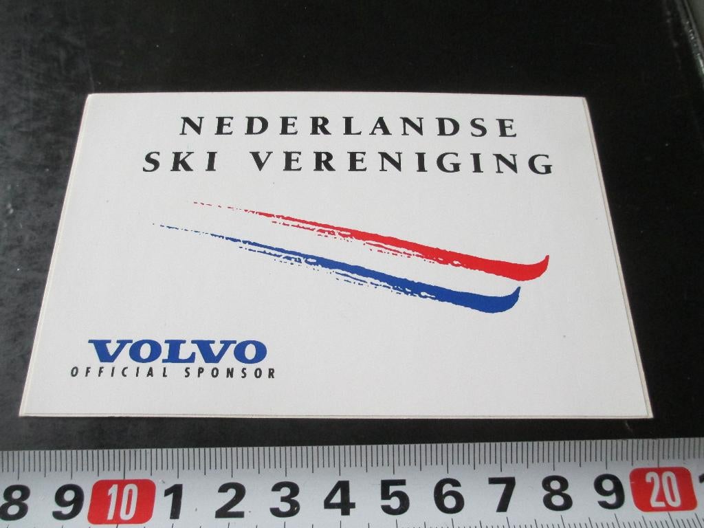 sticker Nederlandse Ski vereniging VOLVO official sponsor, Verzamelen, Ophalen, Zo goed als nieuw