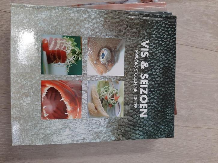 Kookboeken, Boeken, Kookboeken, Zo goed als nieuw, Voorgerechten en Soepen, Hoofdgerechten, Tapas, Hapjes en Dim Sum, Taart, Gebak en Desserts