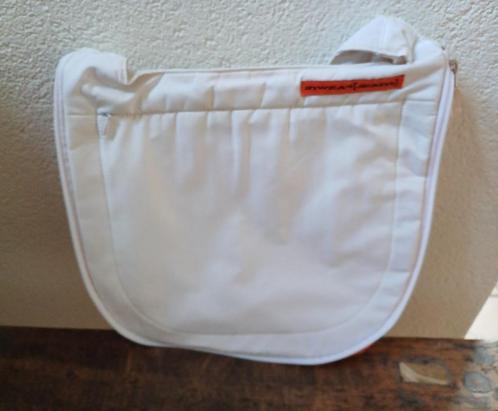 INWEAR exclusieve witte desigual SCHOUDERTAS., Sieraden, Tassen en Uiterlijk, Tassen | Damestassen, Gebruikt, Schoudertasje, Wit