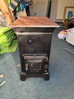 Houtkachel / Stoof in prima staat, Huis en Inrichting, Kachels, Gebruikt, Houtkachel, Ophalen of Verzenden, Vrijstaand