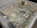Wellis spa 3 persoons met 2 ligplaatsen, Ophalen, Nieuw, Filter
