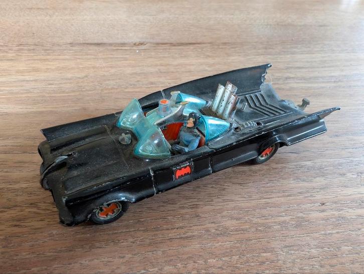 Corgi toys Batmobile, Hobby en Vrije tijd, Modelbouw | Auto's en Voertuigen, Gebruikt, Auto, 1:50 of kleiner, Overige merken, Ophalen
