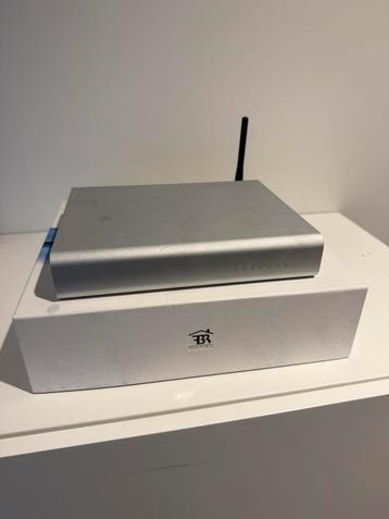 Fibaro Home Center 2 - Domotica Controller beschikbaar voor biedingen