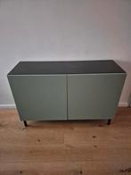 BESTÅ Zwart kastje met groene deuren van ikea, Huis en Inrichting, Kasten | Kledingkasten, Zo goed als nieuw, Minder dan 100 cm