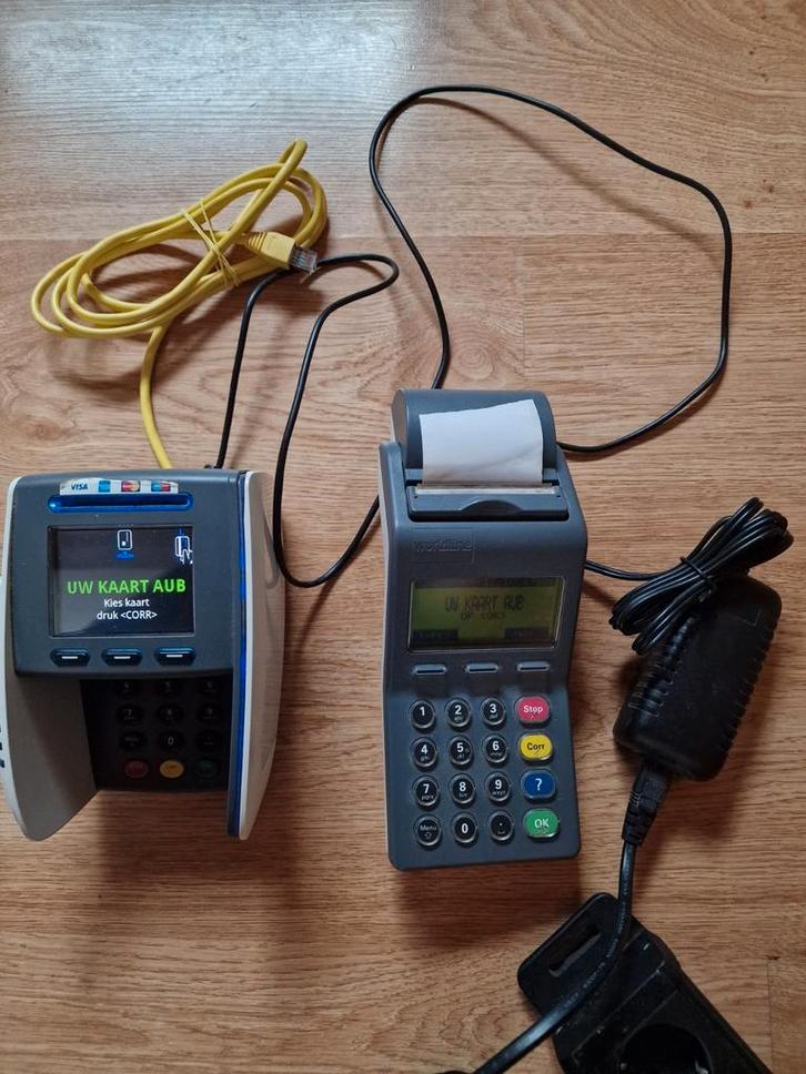2 stuks Worldline Yomani MU Betaalterminal pinmachines, Telecommunicatie, Overige Telecommunicatie, Zo goed als nieuw, Ophalen of Verzenden