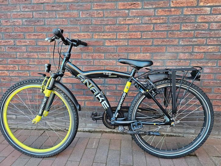 Batavus Snake 26inch vrijwel nieuwstaat!, Fietsen en Brommers, Fietsen | Jongens, Zo goed als nieuw, 26 inch of meer, Handrem