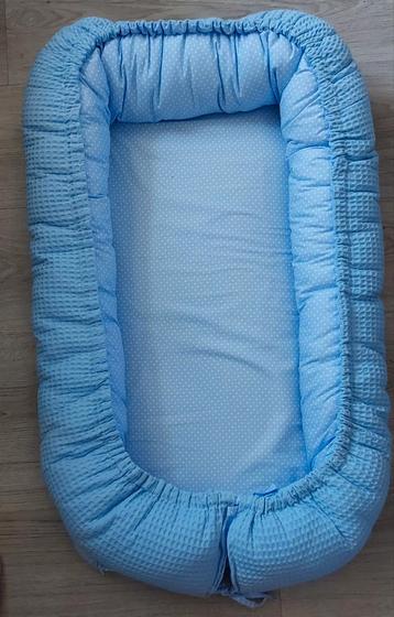 Babynestje babybed nieuw blauw beschikbaar voor biedingen