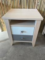 Nachtkastje met 2 lades Vroomshoop, Huis en Inrichting, Slaapkamer | Nachtkastjes, Ophalen, Gebruikt, 55 tot 70 cm, 45 tot 65 cm