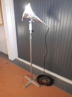 Vintage industrieel design vloerlamp-theater-of bouwlamp!, Huis en Inrichting, Lampen | Vloerlampen, Ophalen, Gebruikt, 100 tot 150 cm