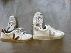 Veja sneakers mt 44 koopje 40,- euro voor 2 paar, Wit, Veja, Ophalen of Verzenden, Sneakers of Gympen