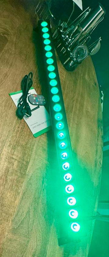 Nieuw - 60W LED Wall Washer met Afstandsbediening - NIEUW beschikbaar voor biedingen