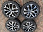 Demo set 18” Toyota Cross velgen + TPMS + Conti winterbanden, 18 inch, Banden en Velgen, Nieuw, 225 mm