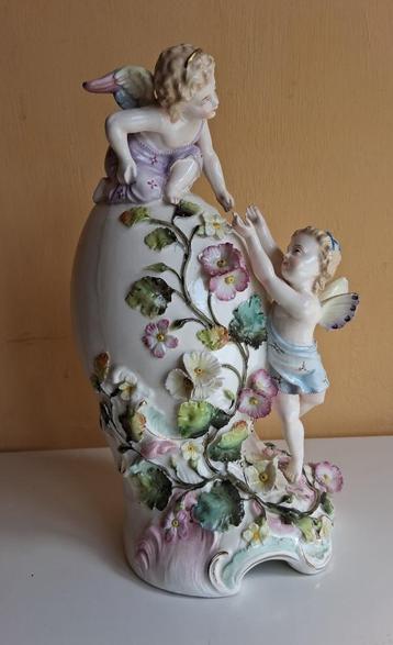 Antieke Porseleinen Beeld, Duitsland, Gemerkt 29cm X 13,5 cm beschikbaar voor biedingen