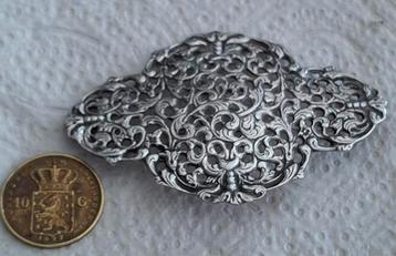 Zilveren broche...mooi groot model...jaren 70. beschikbaar voor biedingen