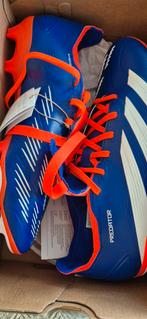 gloednieuwe Adidas predator League voetbalschoenen 42 2/3, Sport en Fitness, Voetbal, Ophalen of Verzenden, Nieuw, Schoenen