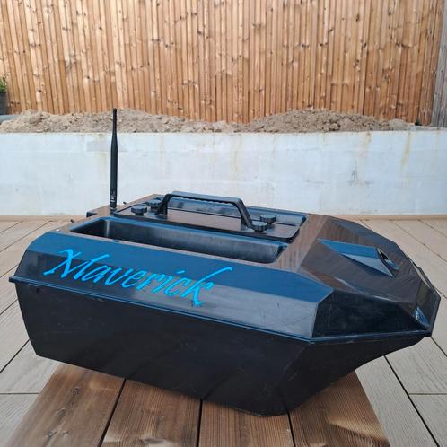 Maverick voerboot, Watersport en Boten, Hengelsport | Karpervissen, Gebruikt, Overige typen, Ophalen of Verzenden