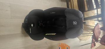 Maxicosi Peble & Isofix beschikbaar voor biedingen