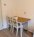 Tafel met twee stoelen, Huis en Inrichting, Tafels | Eettafels, Ophalen, Zo goed als nieuw, 50 tot 100 cm