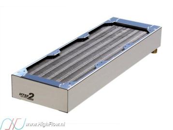 2 x Watercool HTSF2 3x120 LTX Radiator NIEUW ONGEBRUIKT beschikbaar voor biedingen