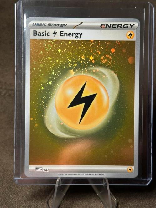 Basic Lightning Energy [Cosmos Holo] #4 Scarlet & Violet, Hobby en Vrije tijd, Verzamelkaartspellen | Pokémon, Zo goed als nieuw