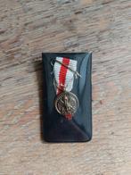 Oude Rode Kruis speld, Verzamelen, Ophalen of Verzenden, Gebruikt, Overige onderwerpen, Speldje of Pin