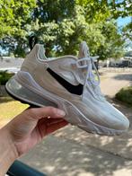 Nike Air max 270, Ophalen of Verzenden, Zo goed als nieuw, Schoenen