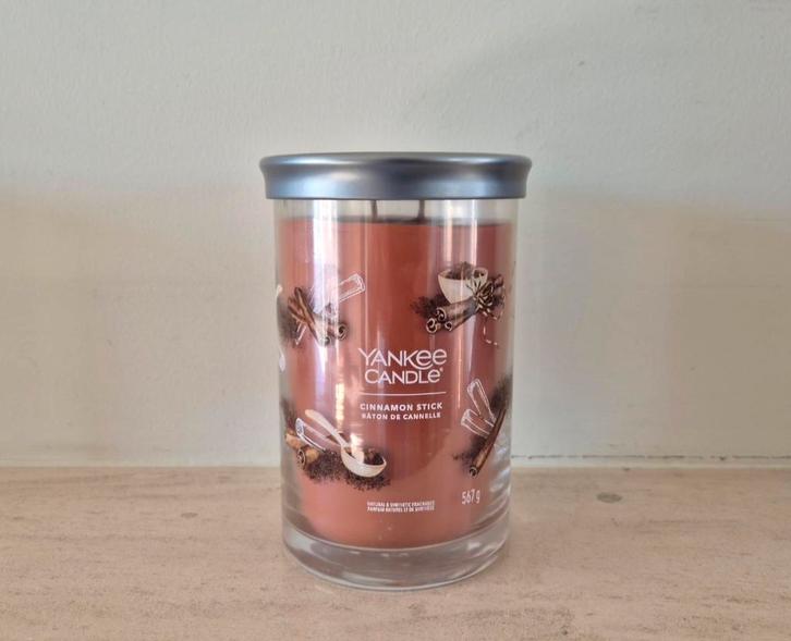 Yankee Candle | Cinnamon Stick | Geurkaars Large, Huis en Inrichting, Woonaccessoires | Kandelaars en Kaarsen, Nieuw, Kaars, Overige materialen
