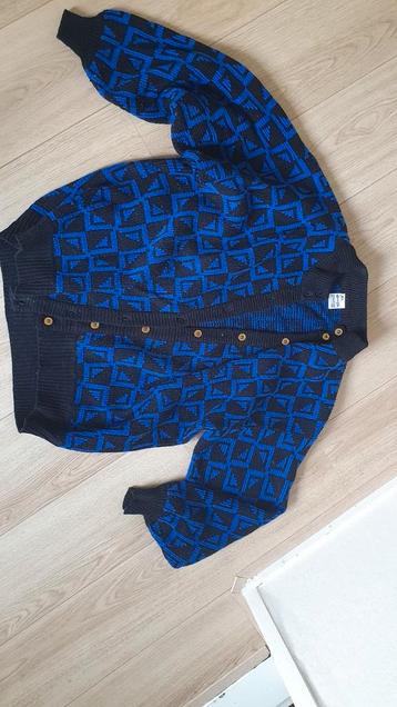 vintage retro trui , nette staat maat m/ l beschikbaar voor biedingen